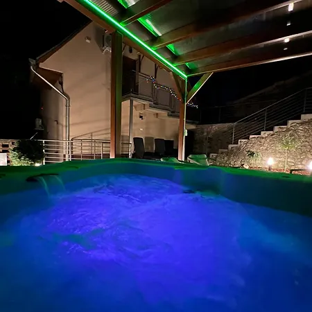 בית נופש Vip Vendeghaz Miskolctapolca