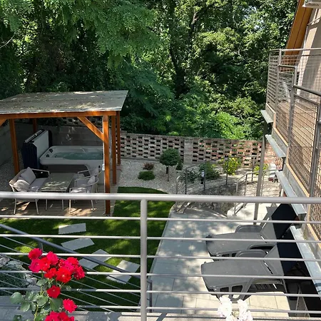 Case de vacanță Vip Vendeghaz Miskolctapolca *
